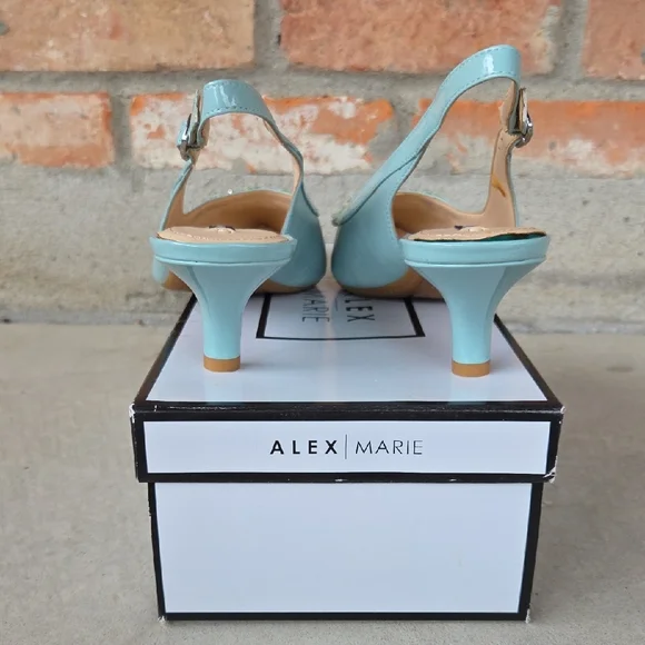 Alex Marie Mint Green Slingback Heels. 10M - Picture 6 of 9